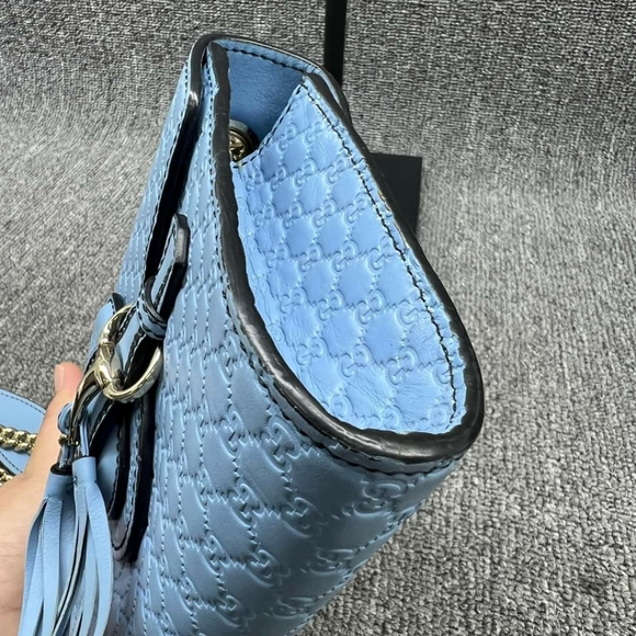 100% Authentic GUCCI Emily Blue Leather Shoulder Bag 570-101724 - Picture 6 of 14